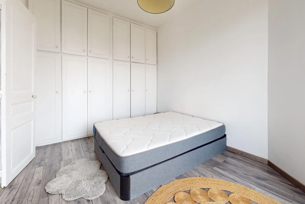 Appartement F2 meublé avec balcon au Dernier étage - Proche RER B du Bourget 