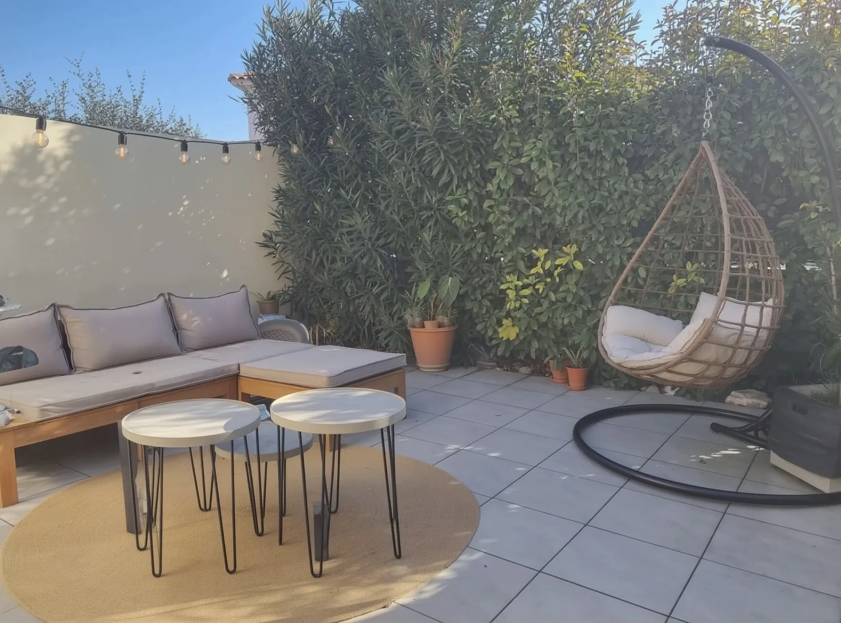 Pavillon lumineux récent à Port-de-Bouc avec 3 chambres, jardin et parking privé 