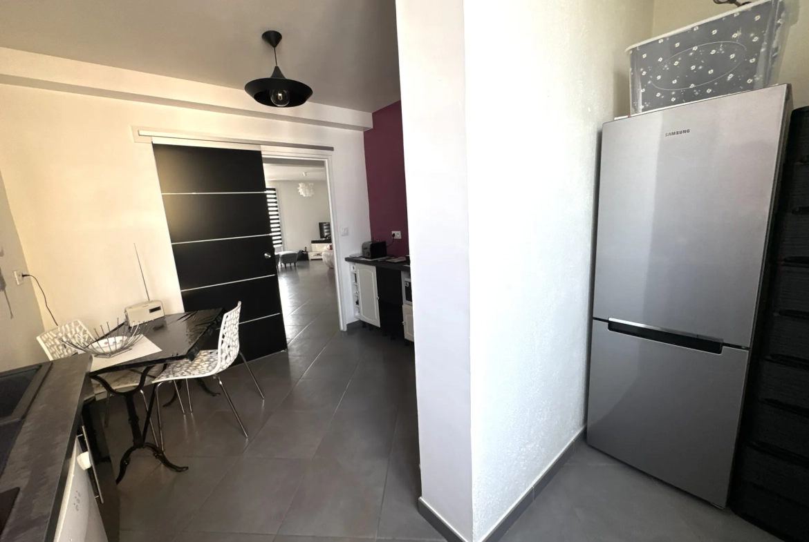 Appartement F2 bis lumineux avec cave à Saint-Étienne – Opportunité d'achat ou d'investissement 