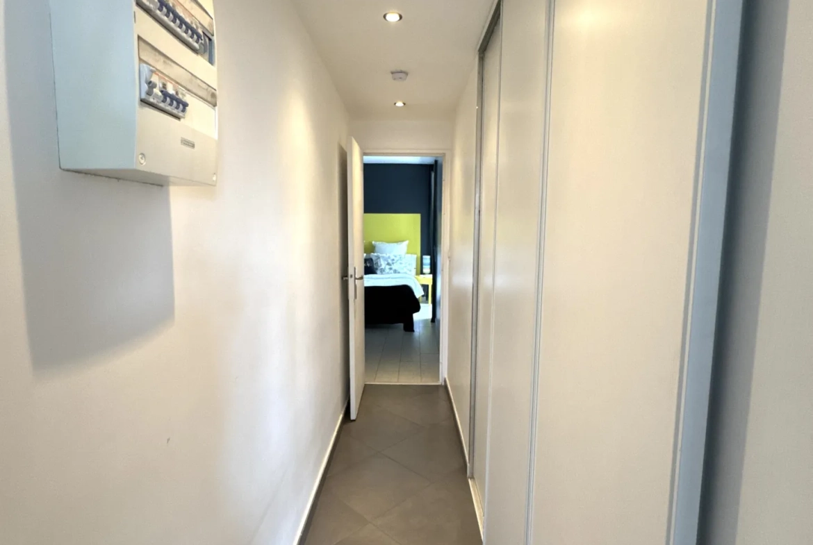 Appartement F2 bis lumineux avec cave à Saint-Étienne – Opportunité d'achat ou d'investissement 