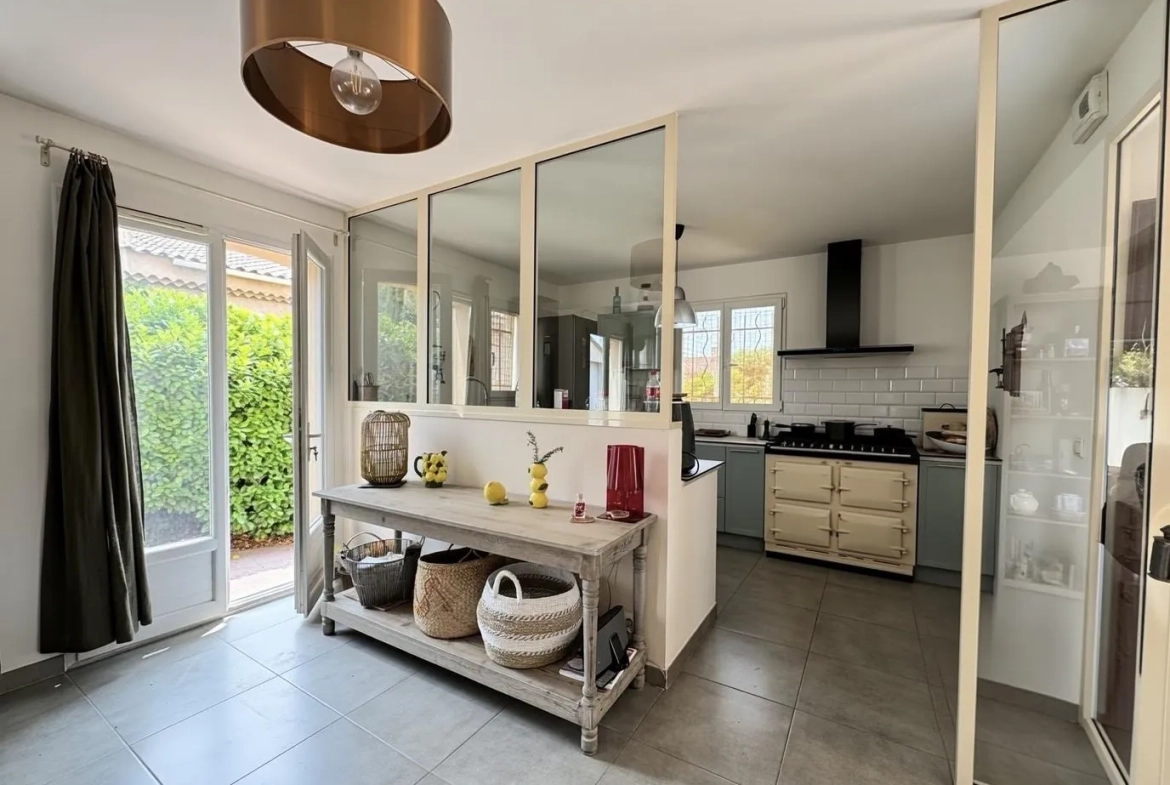 Maison 3 chambres avec piscine à Martigues Ferrières – 110 m² 
