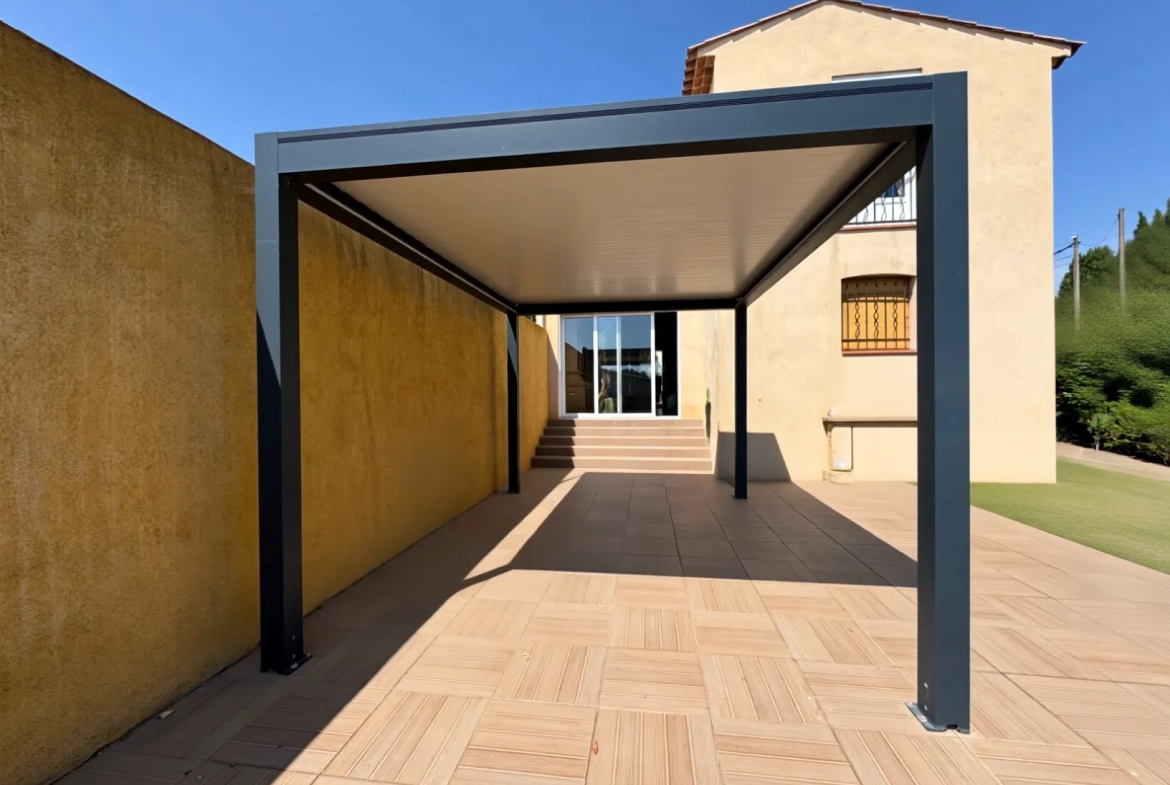 Maison 3 chambres avec piscine à Martigues Ferrières – 110 m² 
