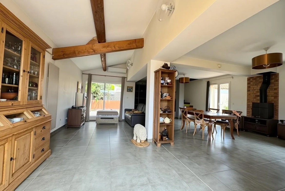 Maison 3 chambres avec piscine à Martigues Ferrières – 110 m² 