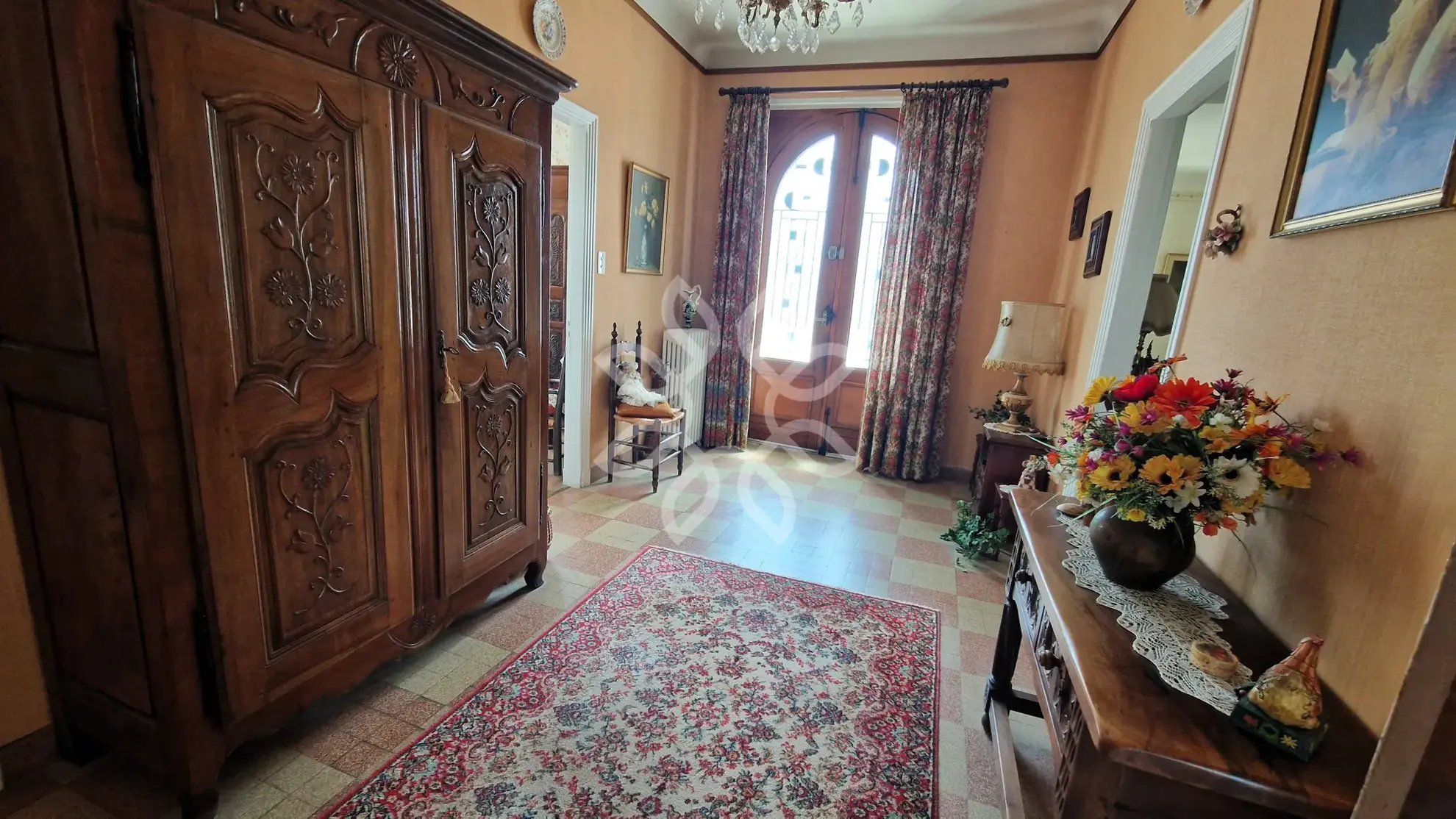 Vente Maison à Brioude avec Tour et Jardin, Charme Années 60 