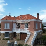 Vente Maison à Brioude avec Tour et Jardin, Charme Années 60