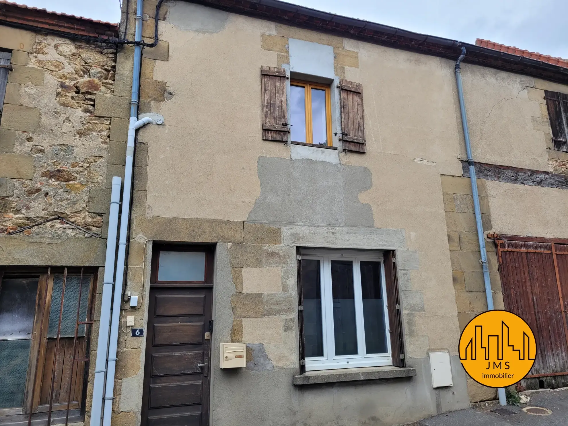 Belle maison familiale de 138 m² au Montet avec jardin et garage 