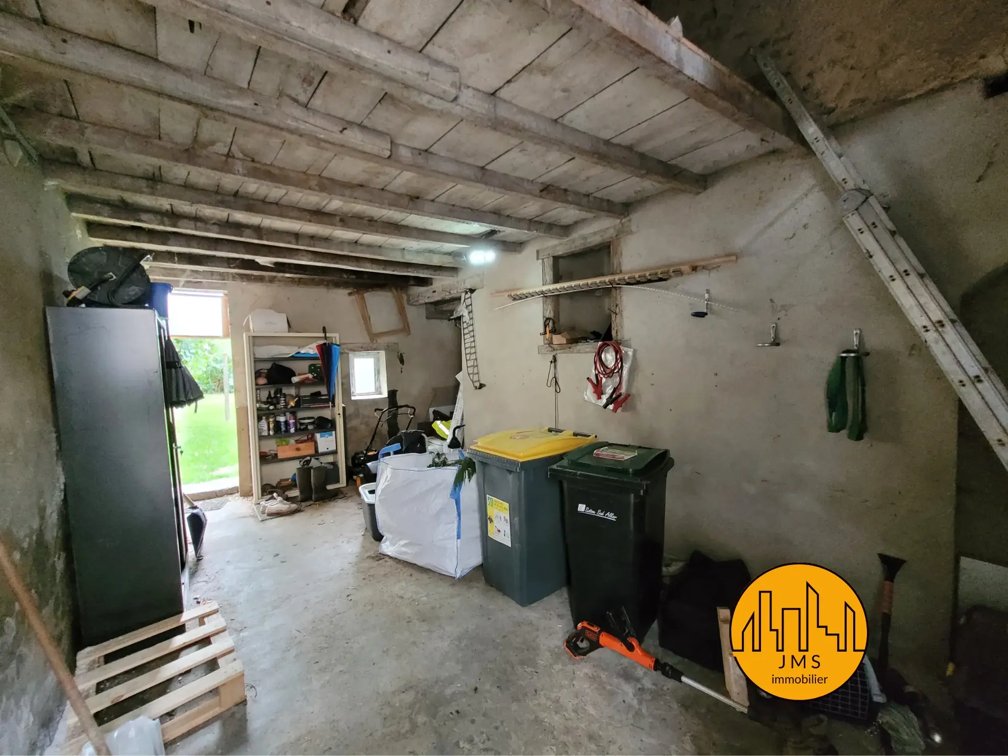 Belle maison familiale de 138 m² au Montet avec jardin et garage 