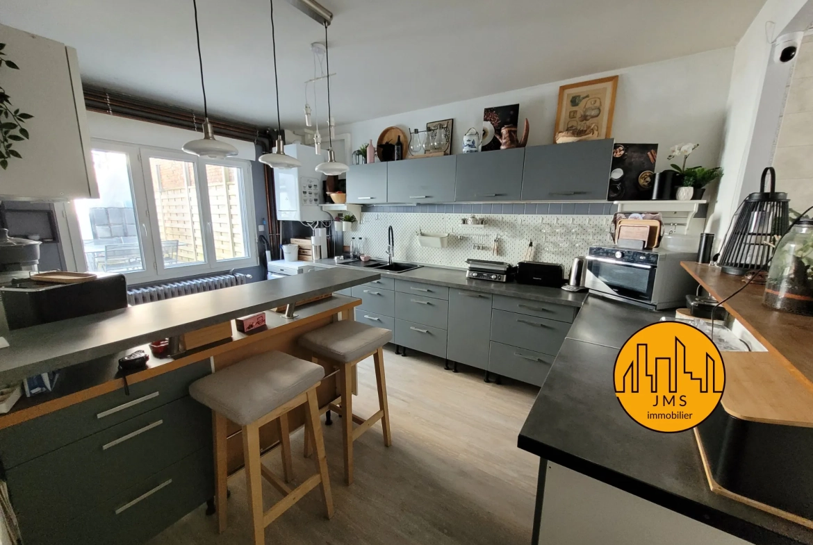 Belle maison familiale de 138 m² au Montet avec jardin et garage 