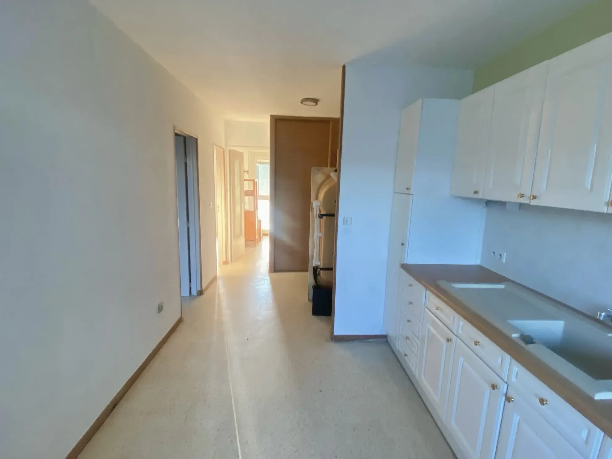Appartement spacieux et lumineux de 57,38 m² à Montpellier avec parking 
