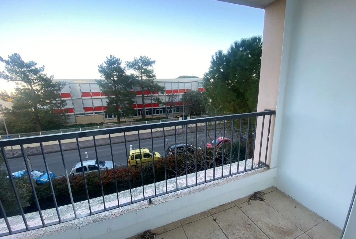 Appartement spacieux et lumineux de 57,38 m² à Montpellier avec parking 