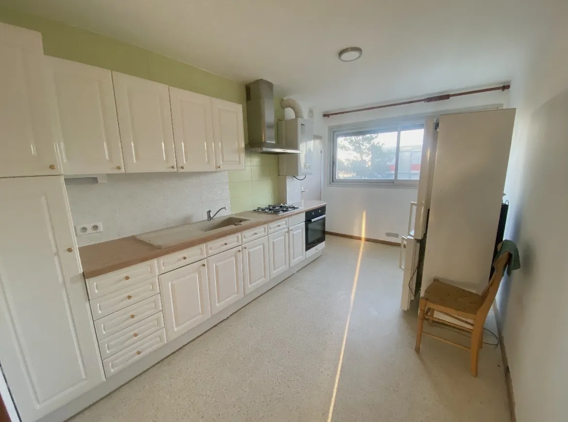 Appartement spacieux et lumineux de 57,38 m² à Montpellier avec parking 