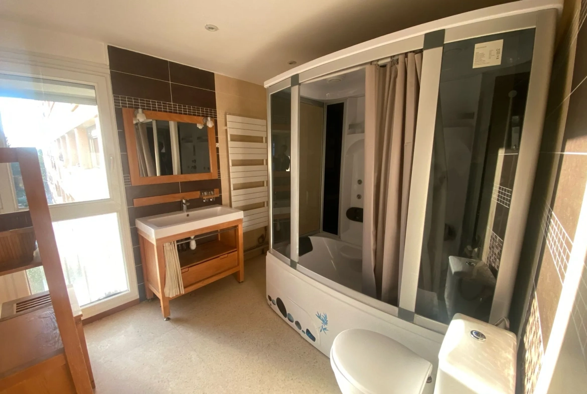 Appartement spacieux et lumineux de 57,38 m² à Montpellier avec parking 