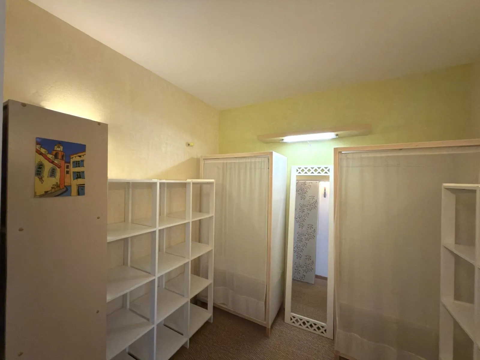 Villa familale avec piscine et dépendances à Fontanes, secteur calme 