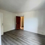Studio lumineux à Viry-Châtillon proche T12 avec jardin privatif