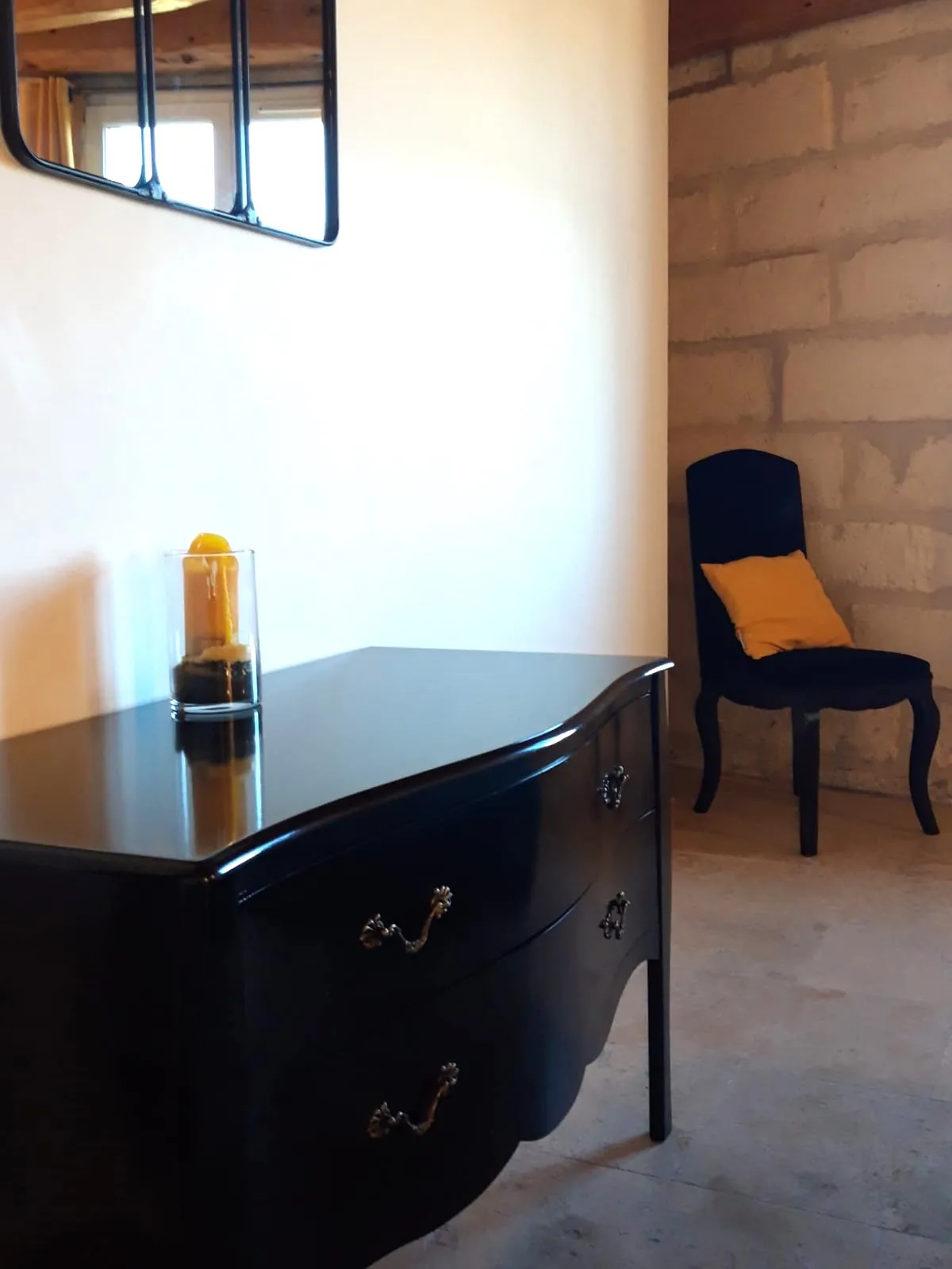 Appartement de prestige à Boulbon avec terrasse et vue dégagée, proche Saint-Rémy-de-Provence 