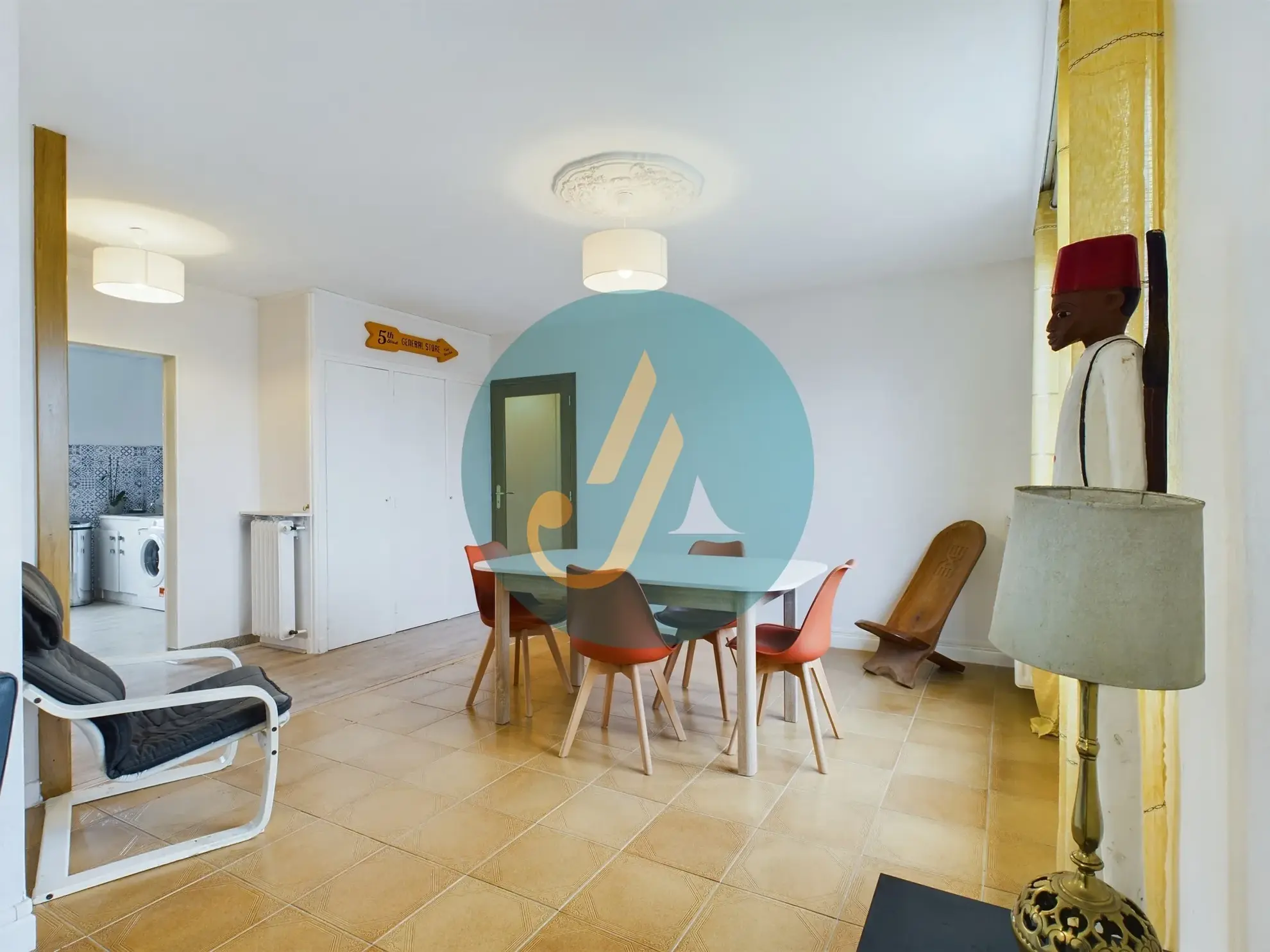 Appartement T4 lumineux à Nevers avec parking et balcon 