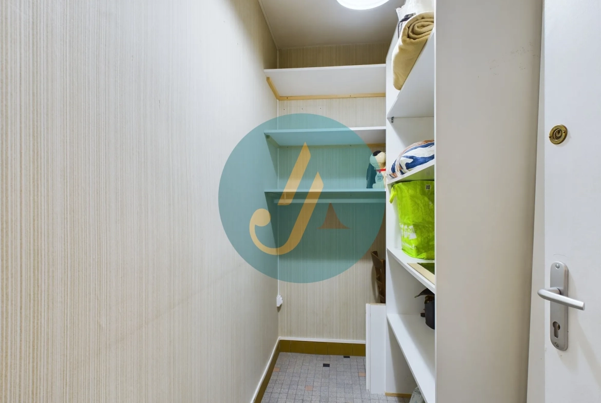 Appartement T4 lumineux à Nevers avec parking et balcon 