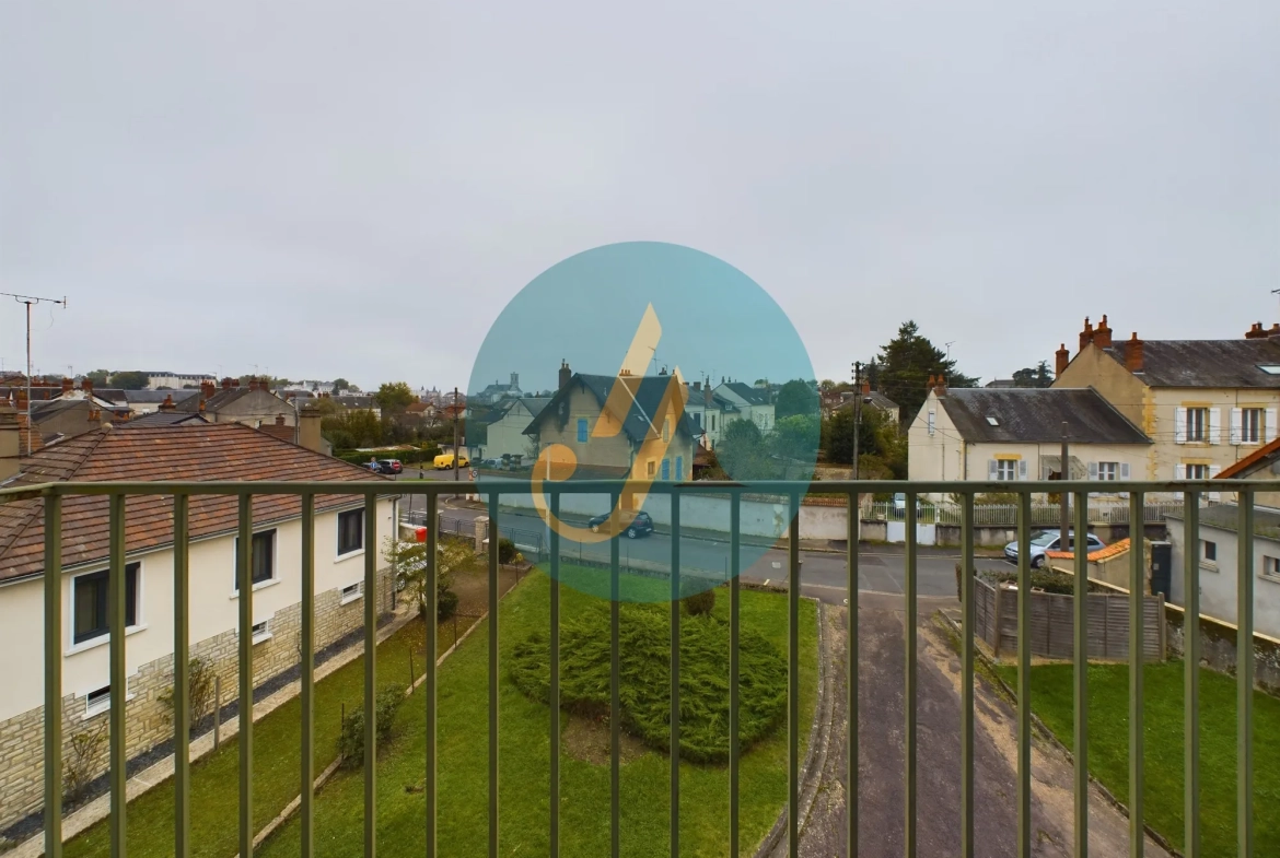 Appartement T4 lumineux à Nevers avec parking et balcon 