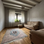 Maison de village à Alsting de 135,41 m² avec garage et jardin