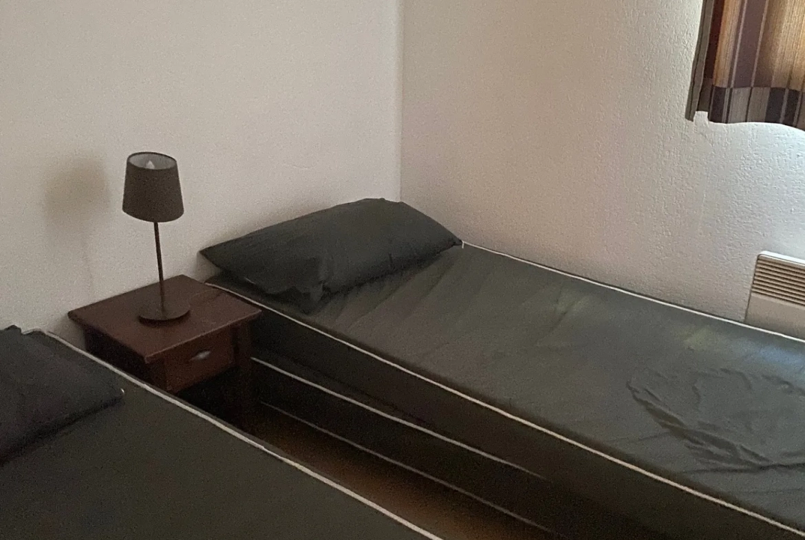 Investissez dans un pavillon en Côte Bleue, loué sous bail commercial à Carro – Opportunité rare 
