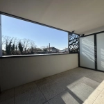 Appartement T3 récent avec terrasse et parking à Saint-Louis