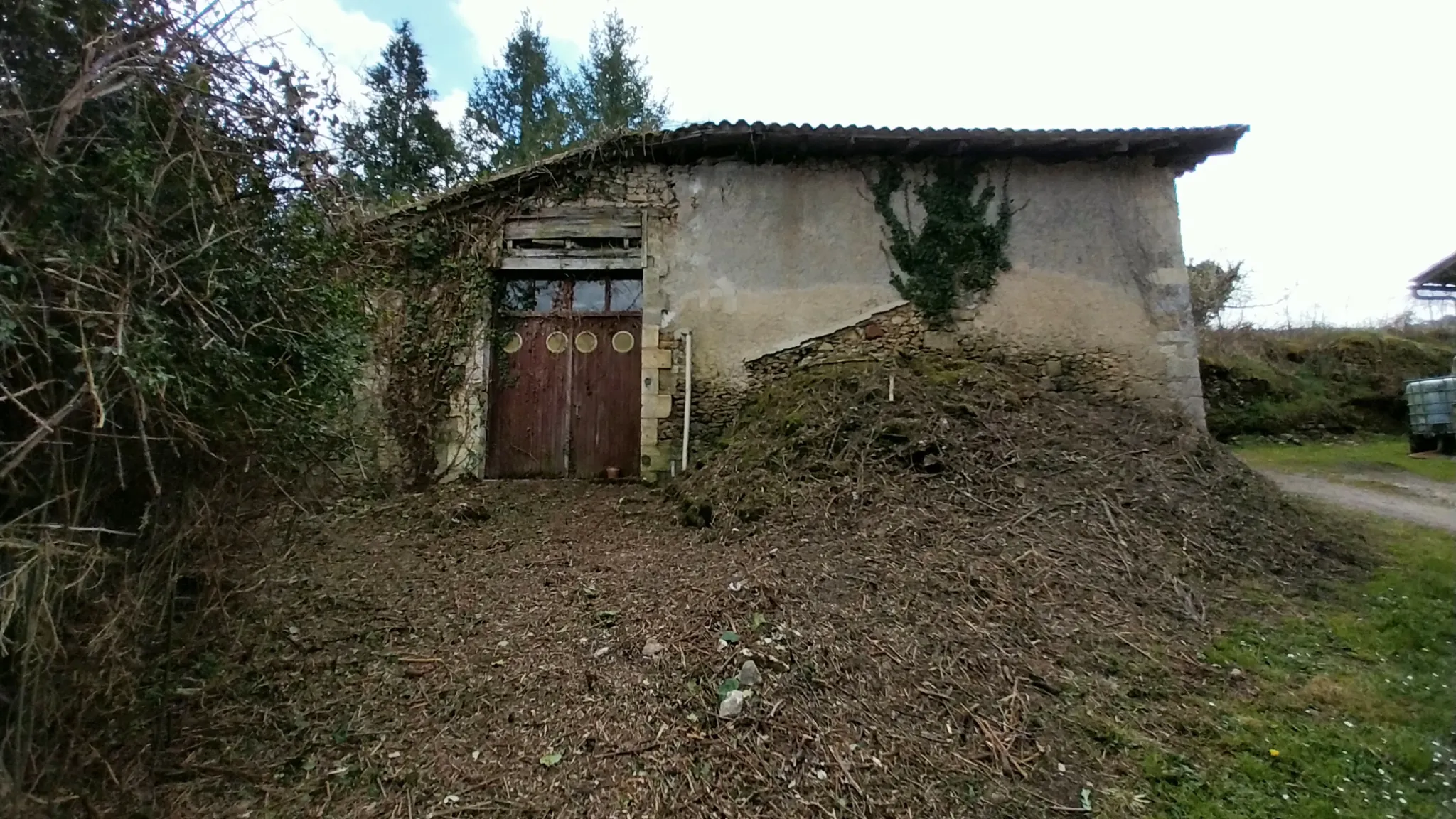 Charmante maison de village de 125 m² avec terrain en Périgord Vert 