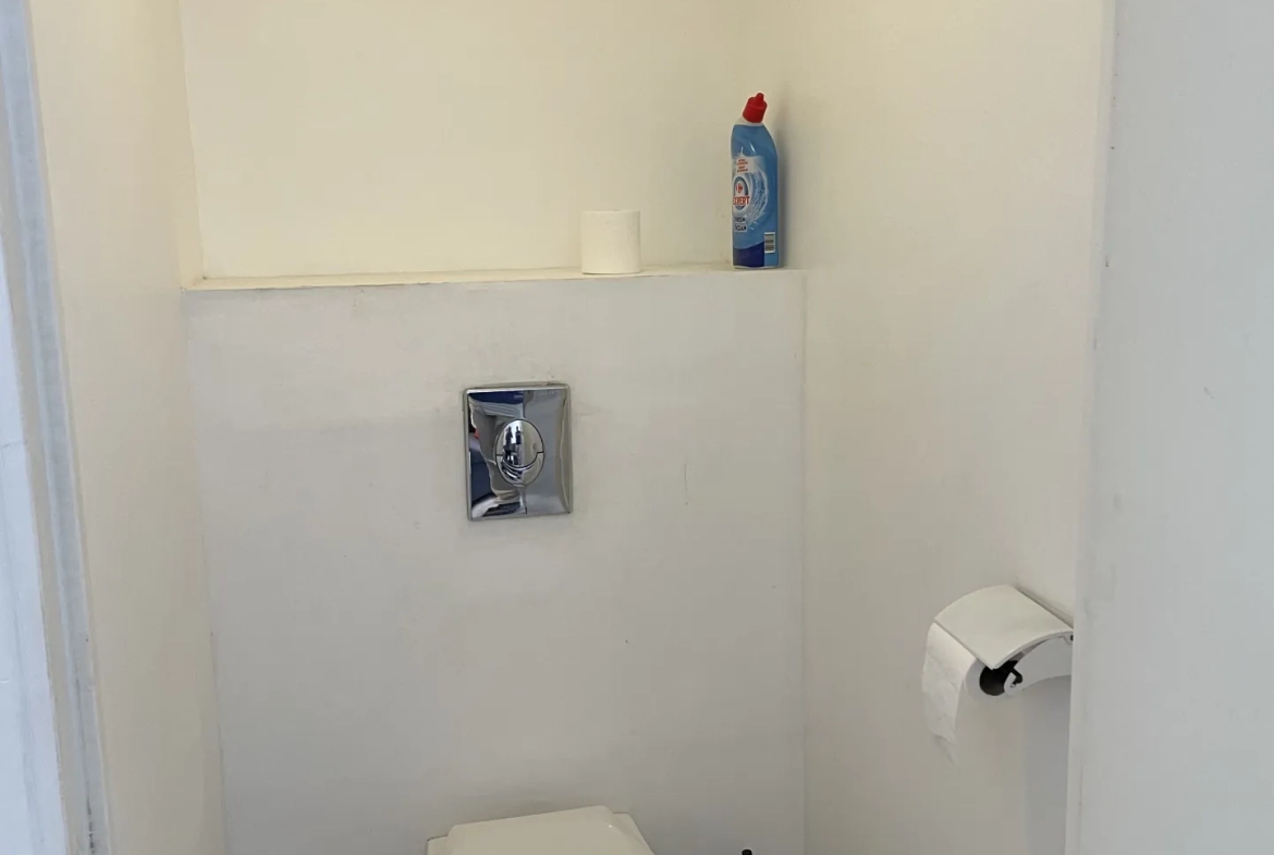 Appartement T4 à Dijon Archebuse avec deux logements meublés et cave, idéal investisseur 