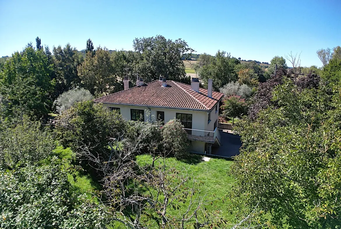Grande maison familiale à Grepiac près de Venerque - 230m² sur terrain de 2000m² 