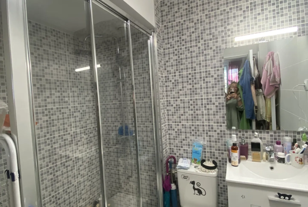 Bel appartement rénové de 28m² à Sucy-en-Brie, sans charges 