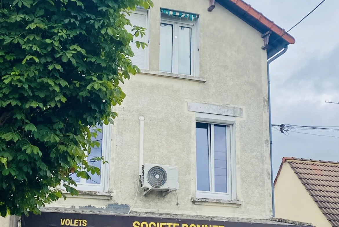 Bel appartement rénové de 28m² à Sucy-en-Brie, sans charges 