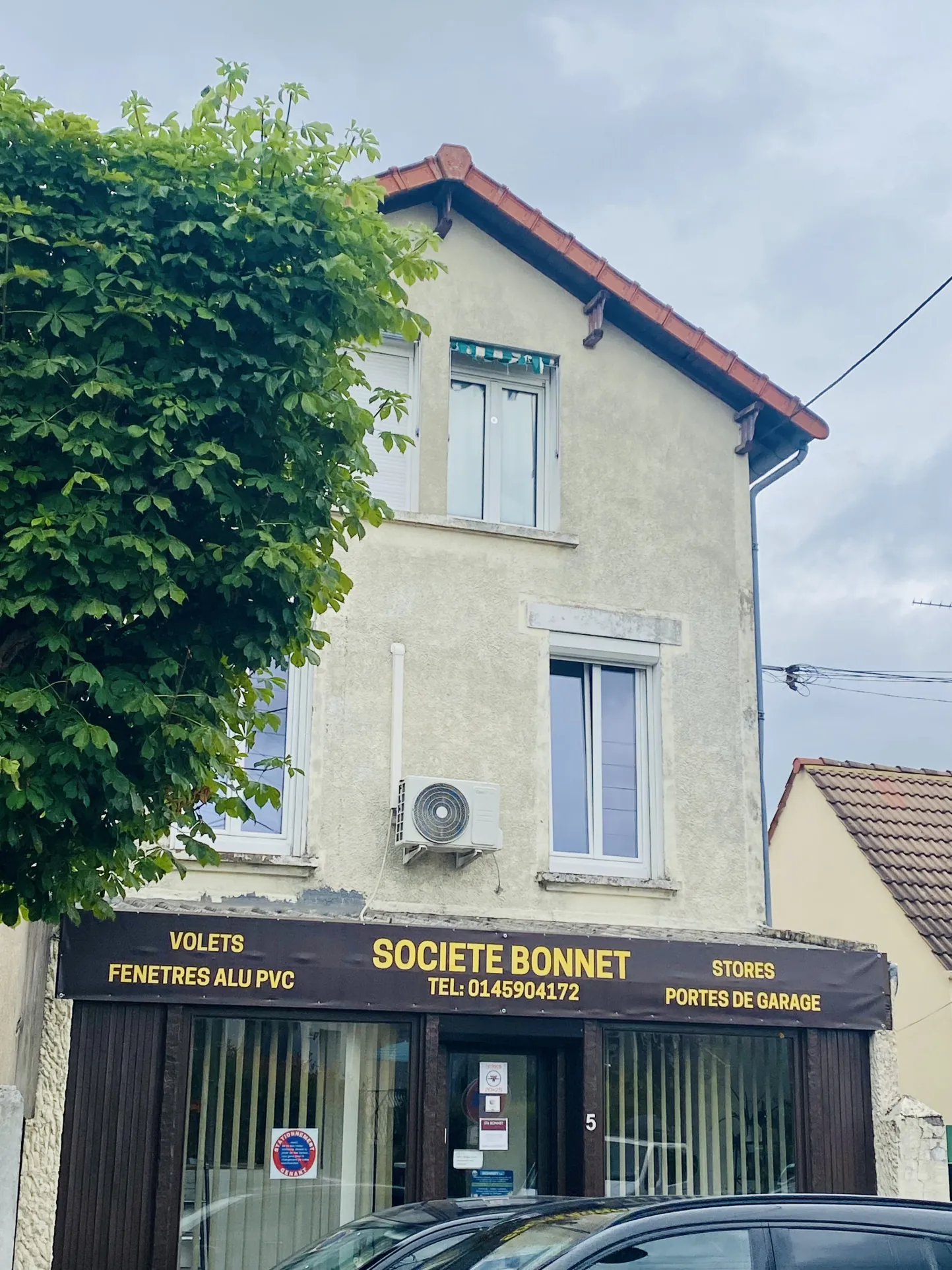 Bel appartement rénové de 28m² à Sucy-en-Brie, sans charges 