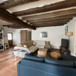 Charmante maison de village rénovée avec grand terrain à Vinon près de Sancerre