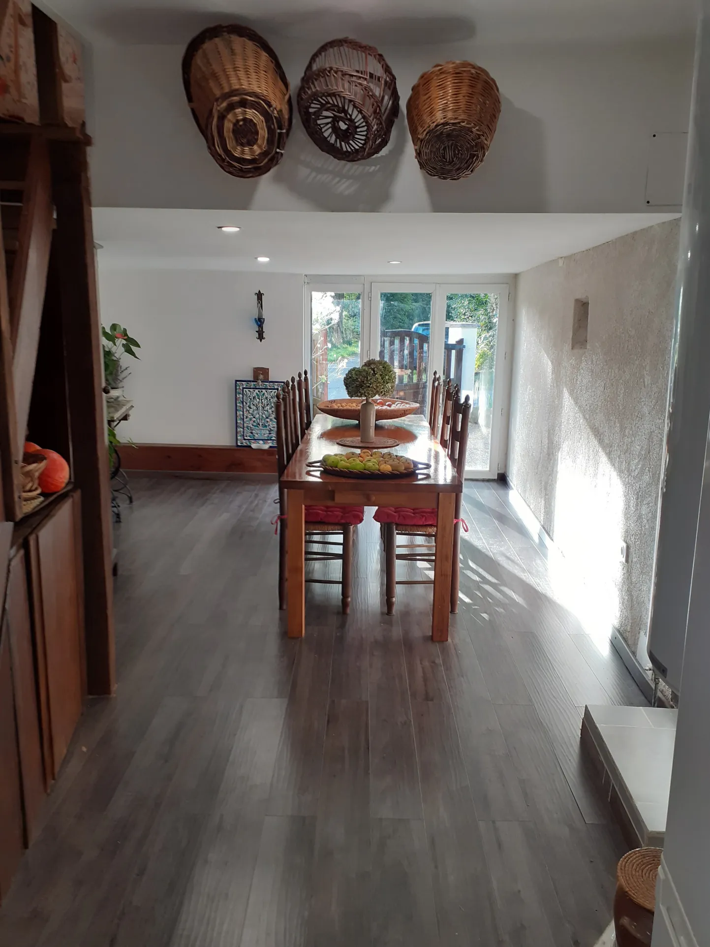 Belle maison en pierre rénovée avec 4 chambres au cœur du Périgord-Limousin 