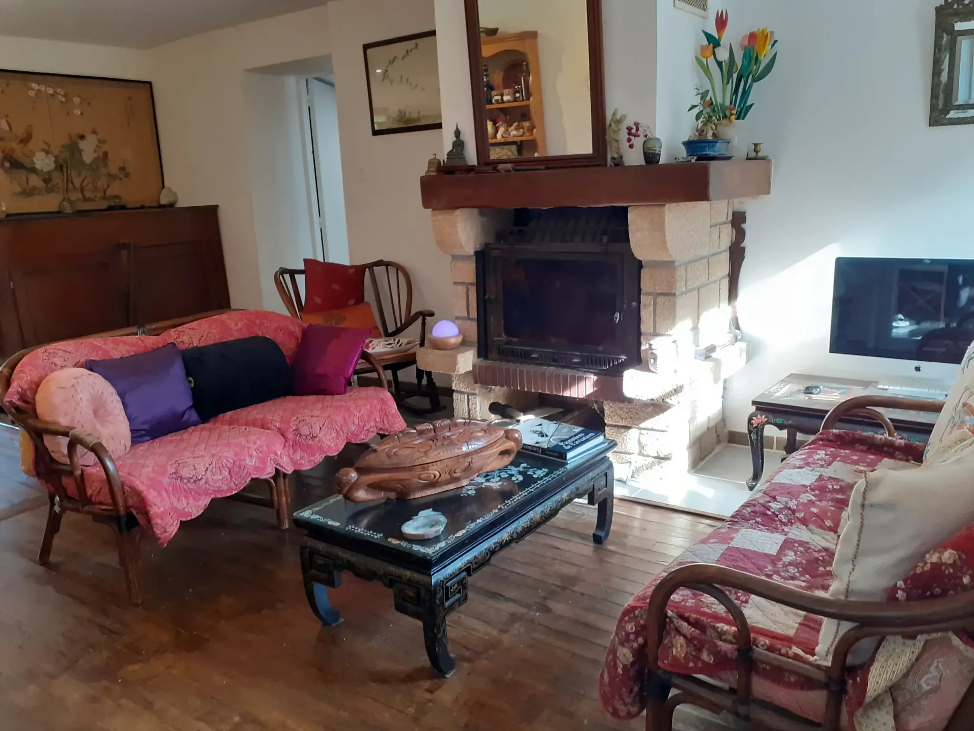 Belle maison en pierre rénovée avec 4 chambres au cœur du Périgord-Limousin 
