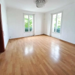 Appartement 3 pièces à vendre à Créteil proche des transports, avec cave