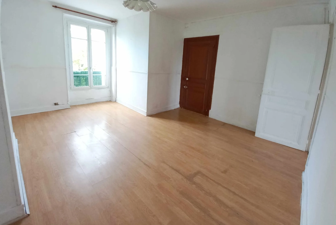 Appartement 3 pièces à vendre à Créteil proche des transports, avec cave 