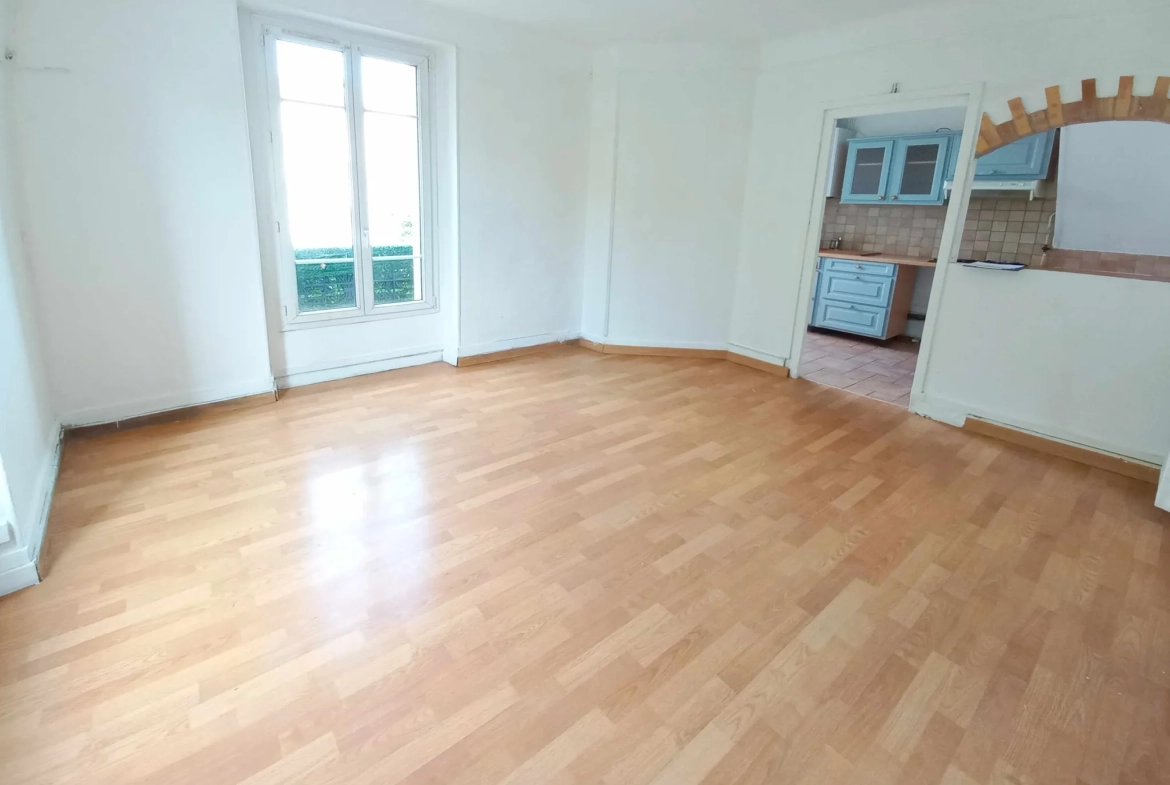 Appartement 3 pièces à vendre à Créteil proche des transports, avec cave 