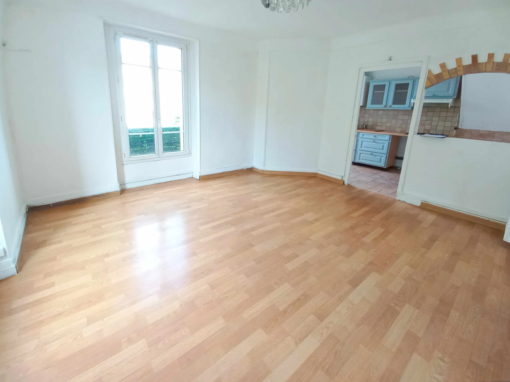 Appartement 3 pièces à vendre à Créteil proche des transports, avec cave 