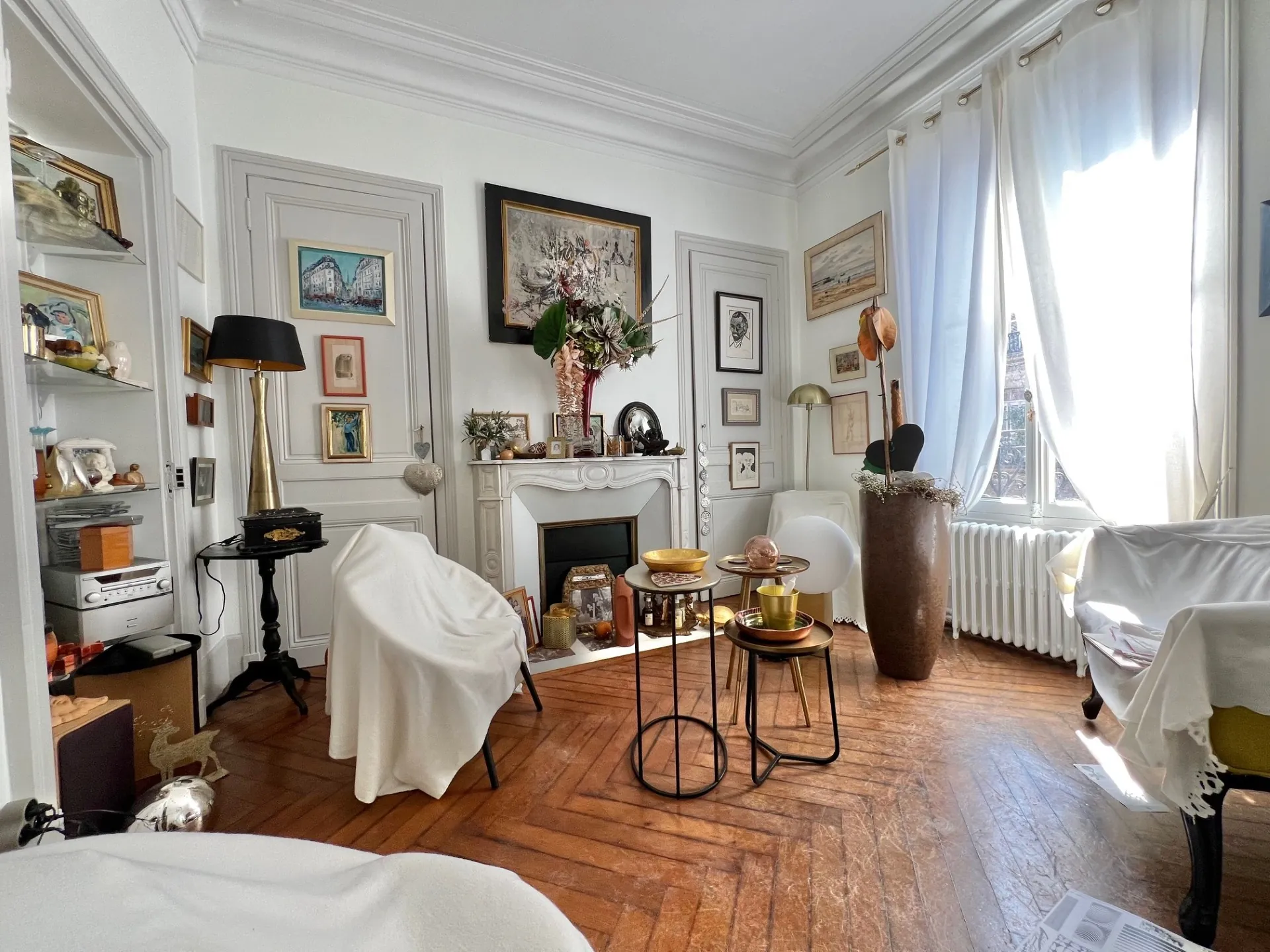 Bel appartement de 103 m² à Elbeuf centre avec 2 chambres et grenier privé 
