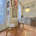 Bel appartement de 103 m² à Elbeuf centre avec 2 chambres et grenier privé