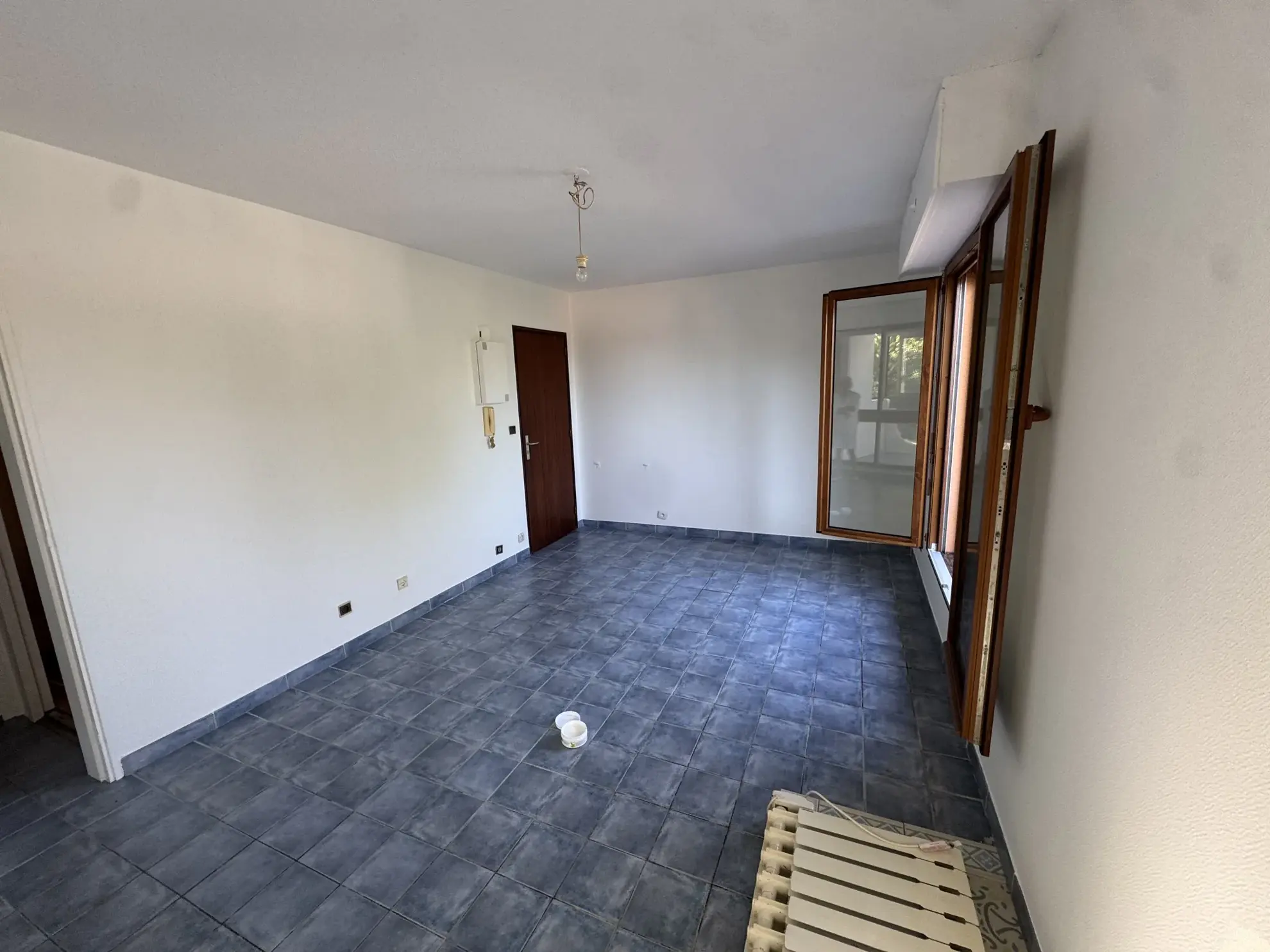 Studio lumineux avec terrasse et parking au centre d’Andernos-les-Bains 