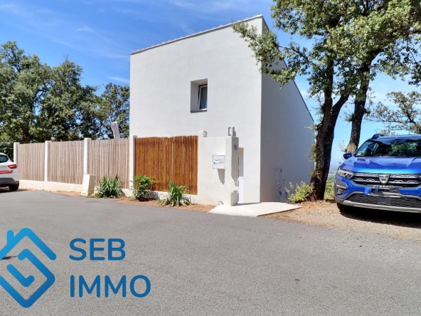 Maison indépendante rénovée avec vue spectaculaire à Laroque-des-Albères