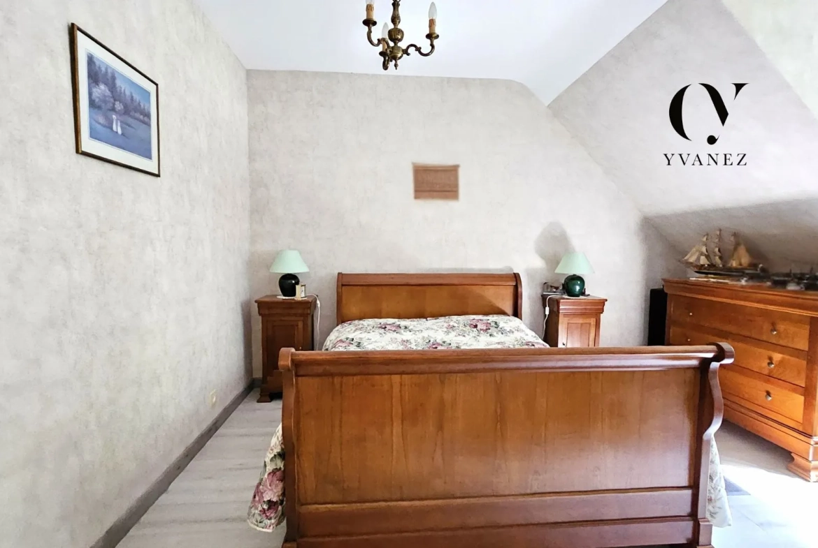 Maison 4 chambres avec grand terrain à Domagné, secteur calme et proche des commodités 