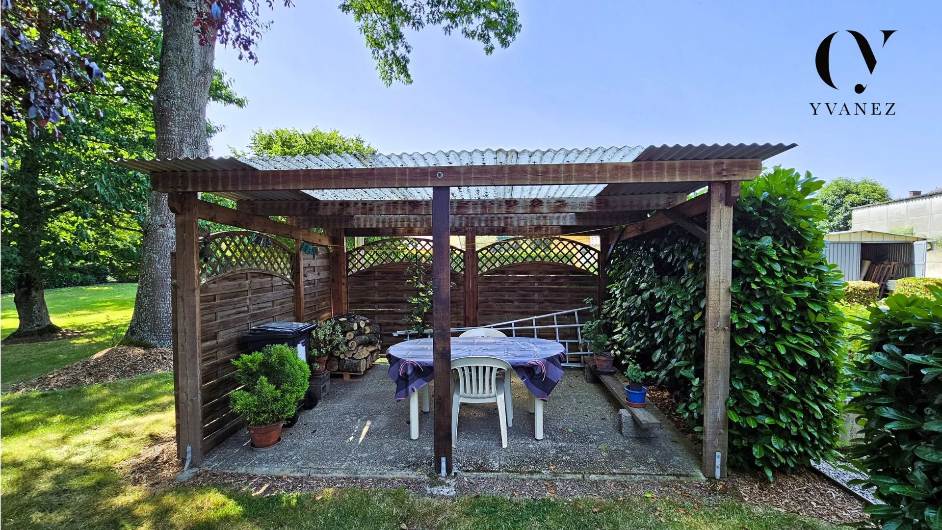 Maison 4 chambres avec grand terrain à Domagné, secteur calme et proche des commodités 