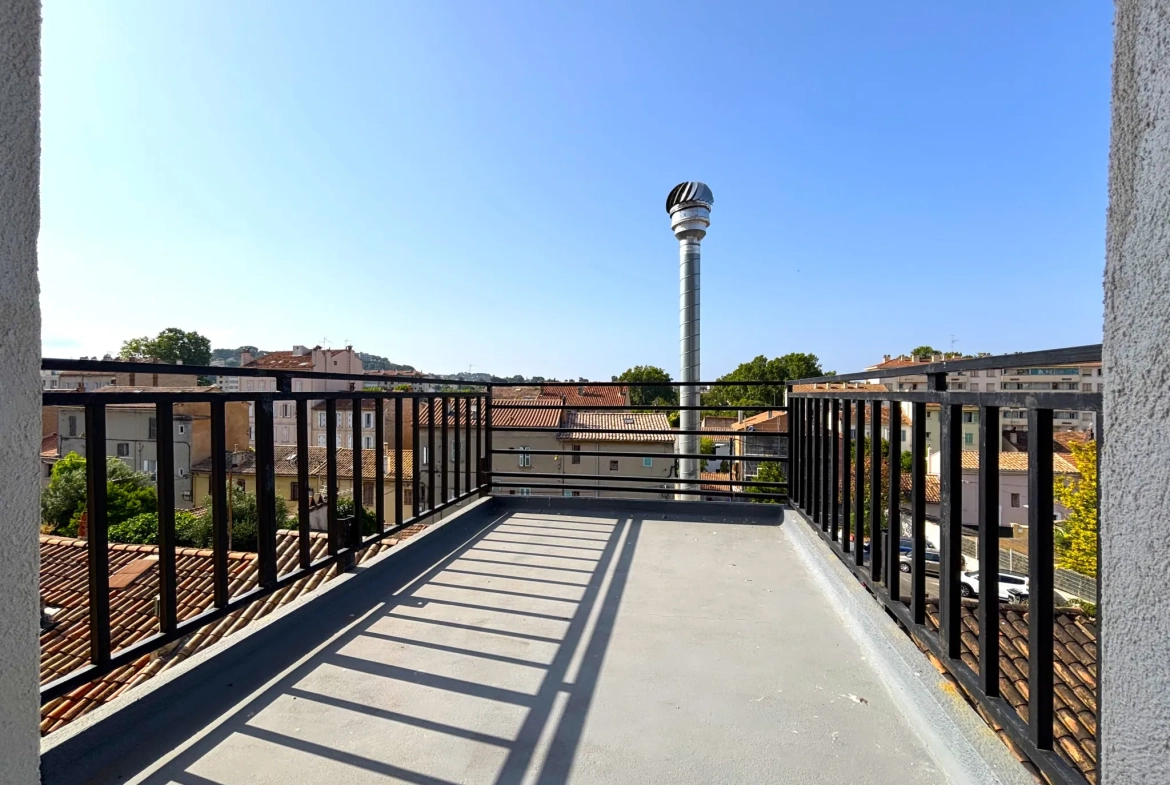 Charmant T3 avec terrasse à Saint Jean du Var à Toulon 
