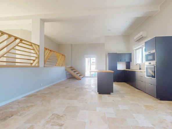 Appartement de luxe de 200m² à Saint Vit - Standing et esprit maison