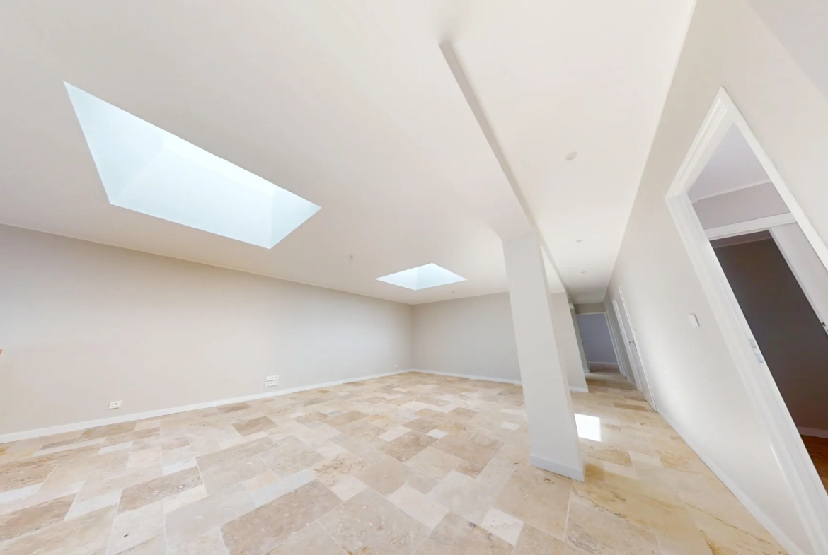 Appartement de luxe de 200m² à Saint Vit - Standing et esprit maison 