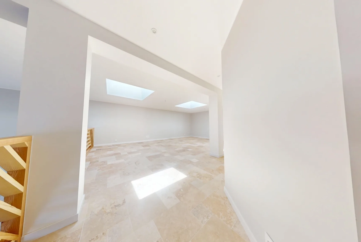 Appartement de luxe de 200m² à Saint Vit - Standing et esprit maison 
