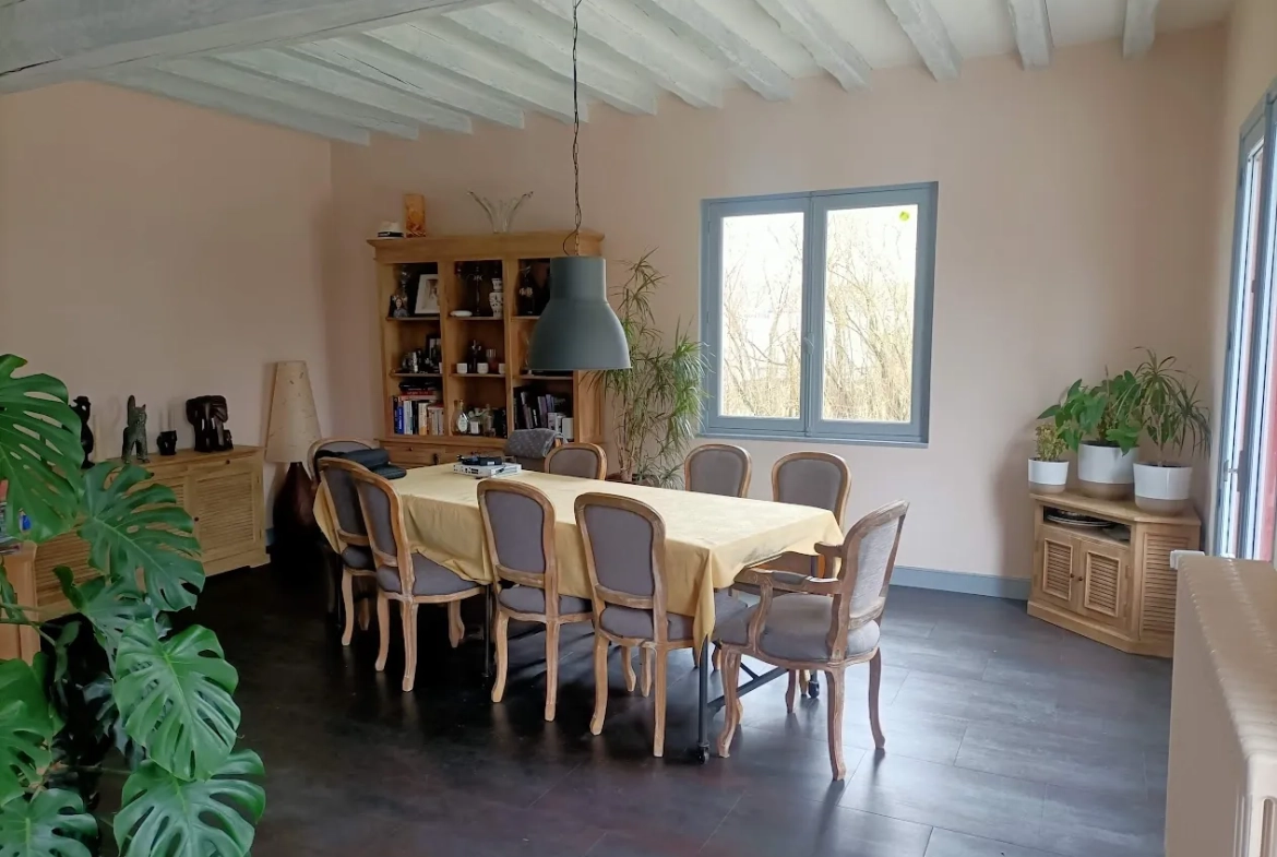 Magnifique maison de prestige avec piscine intérieure entre Aillant-sur-Tholon et Auxerre 