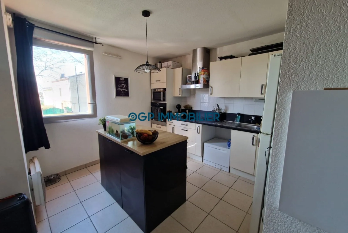 Appartement T3 à Toulouse avec terrasse, parking et bonne isolation énergétique 